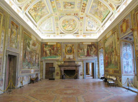 images/Roma6g-1/Palazzo-Farnese-Caprarola-2.jpg